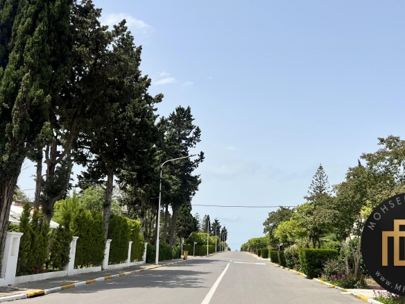 خرید ویلا با بنای قدیمی خزرشهر شمالی