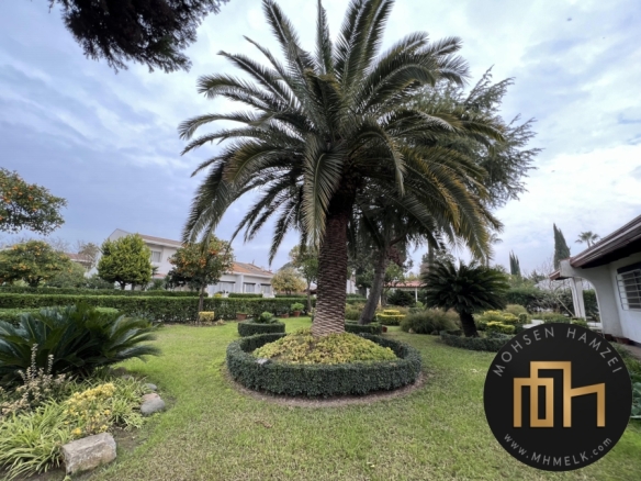 خرید ویلا بنای قدیمی خزرشهر شمالی