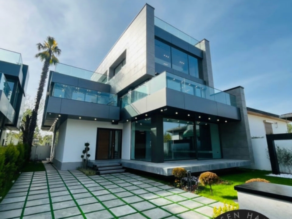 خرید ویلا استخردار نوشهر