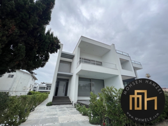  خرید ویلا بنجکول نوشهر