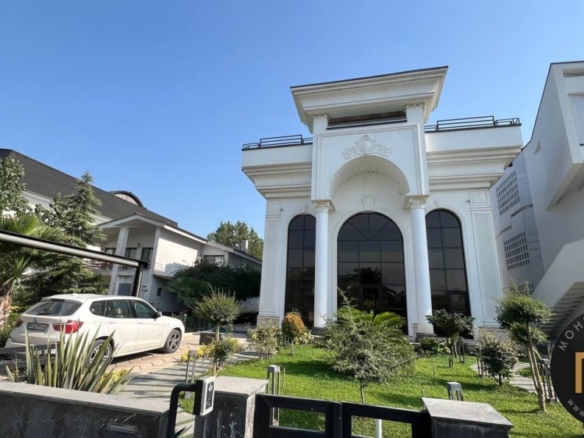 خرید ویلا لوکس در خانه دریا با استخر