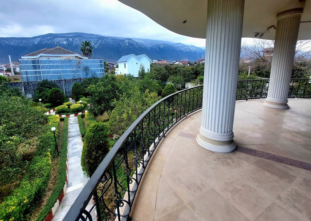 فروش ویلا باغ ۵۴۰۰ متری جنگلی در سیسنگان نوشهر